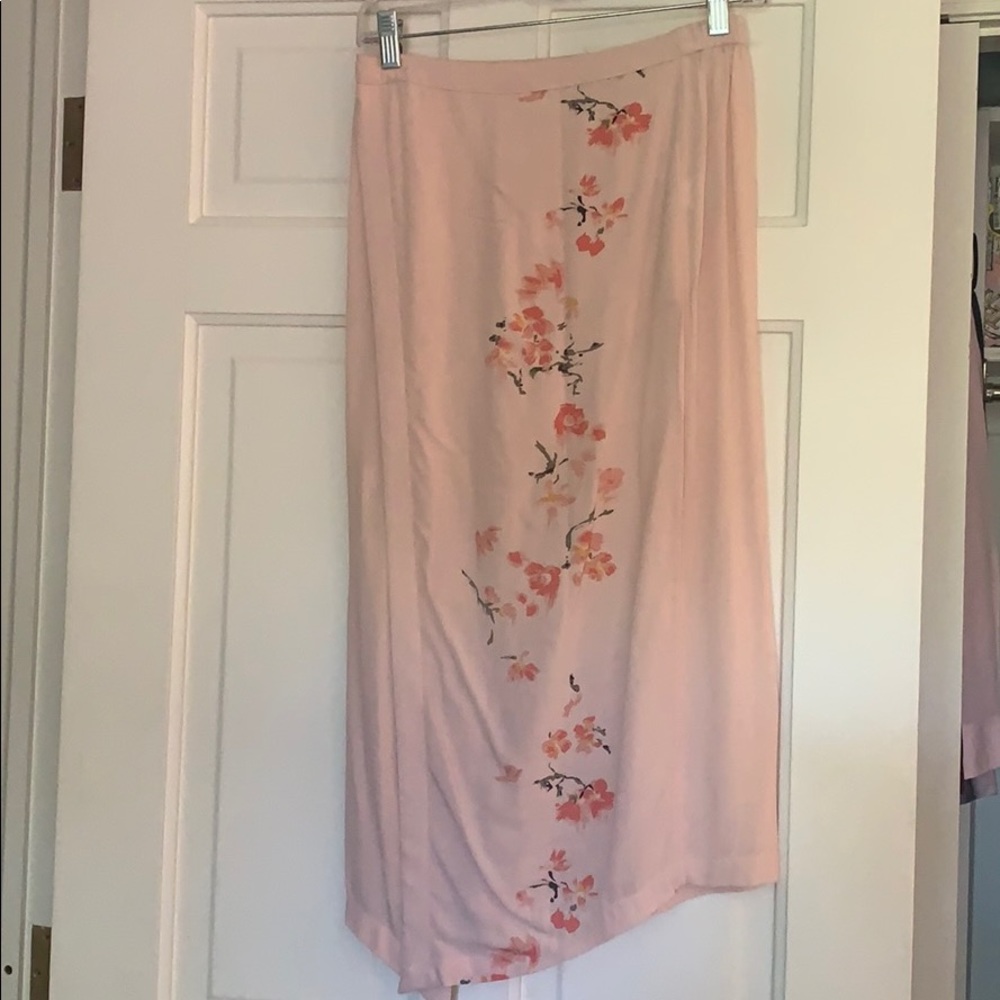 Hinge Pink Floral Assam. Midi skirt SZ XS